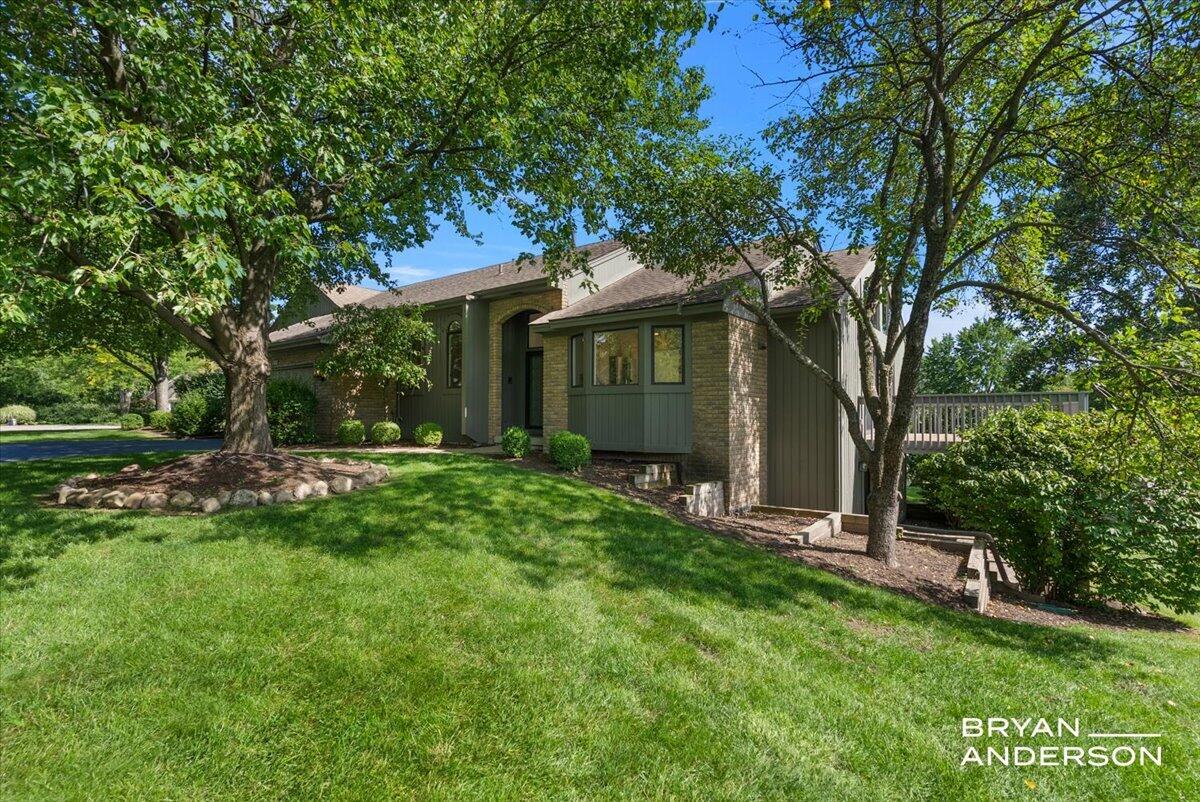 2285 Mourning Dove Court SE Grand Rapids MI 49546