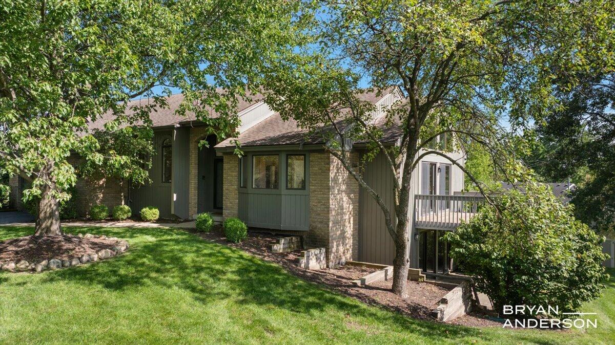 2285 Mourning Dove Court SE Grand Rapids MI 49546