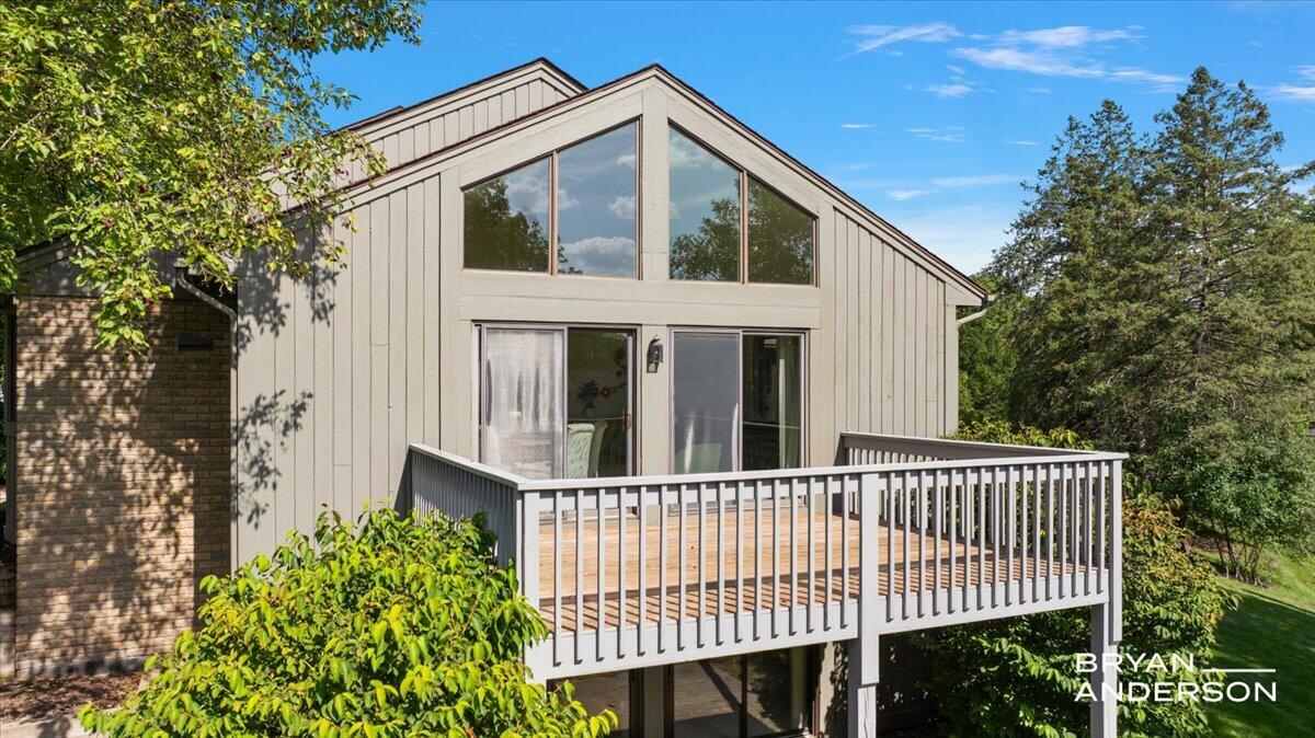 2285 Mourning Dove Court SE Grand Rapids MI 49546