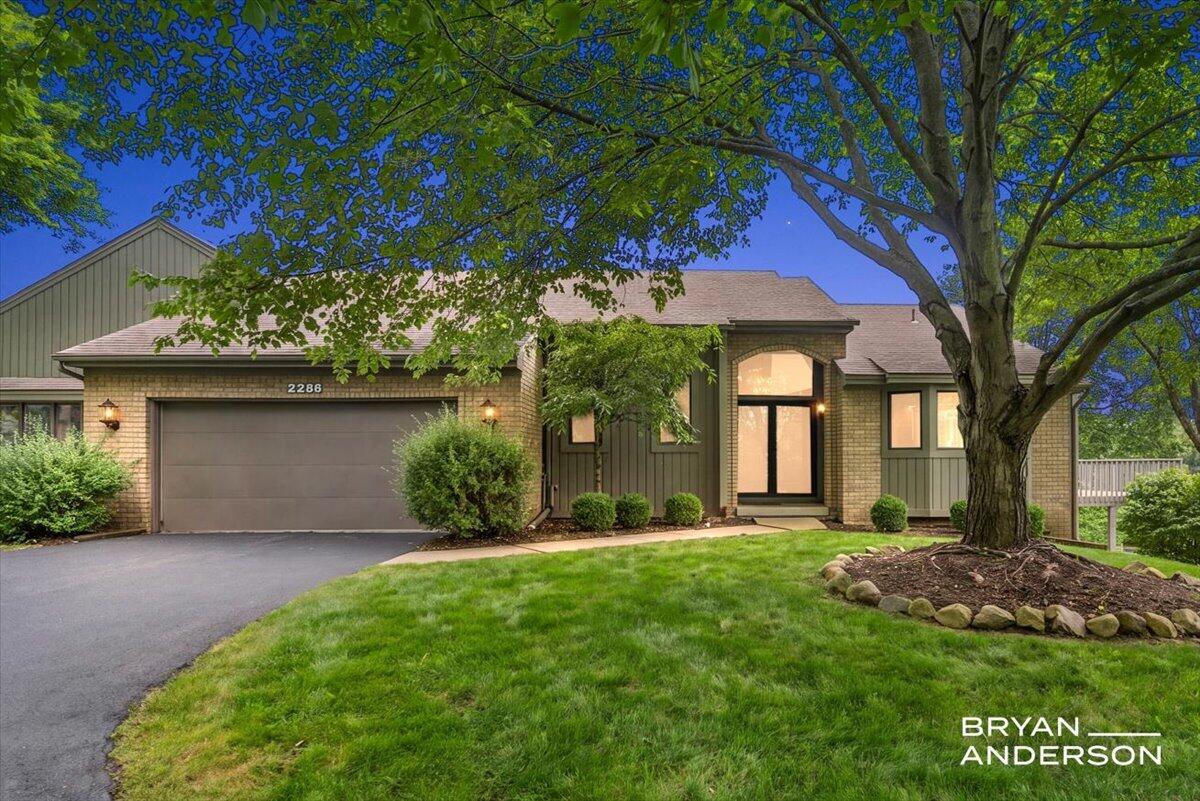 2285 Mourning Dove Court SE Grand Rapids MI 49546