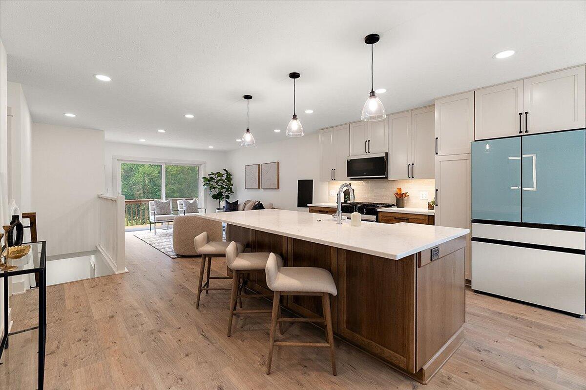 77 Skyline Circle NW Grand Rapids MI 49504