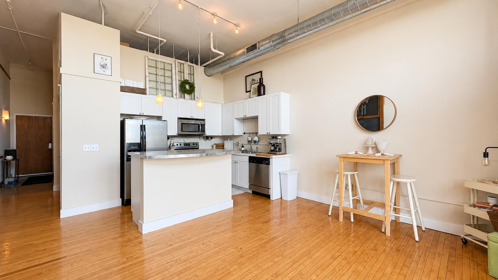 600 Broadway Avenue NW Grand Rapids MI 49504