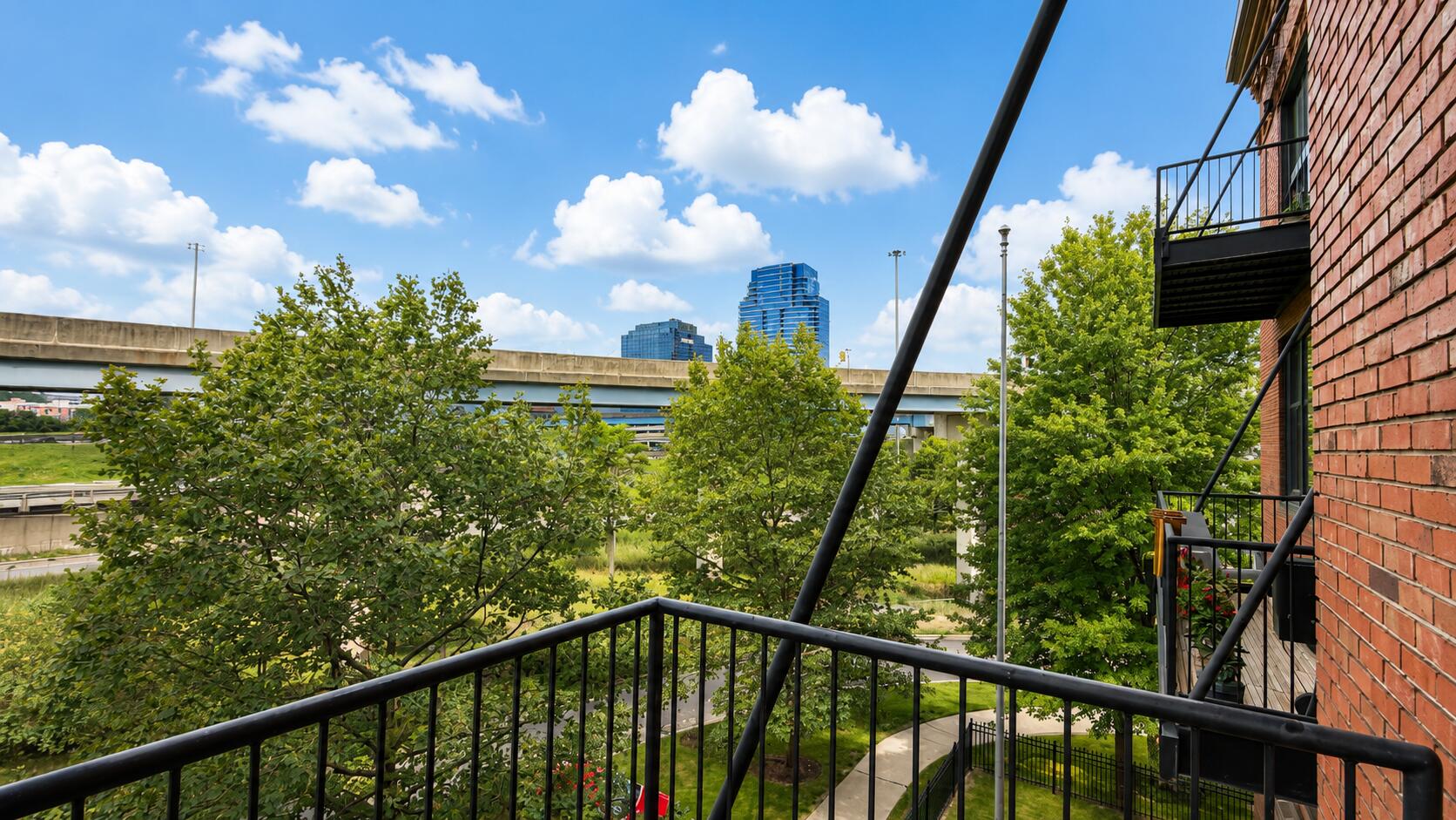 600 Broadway Avenue NW Grand Rapids MI 49504