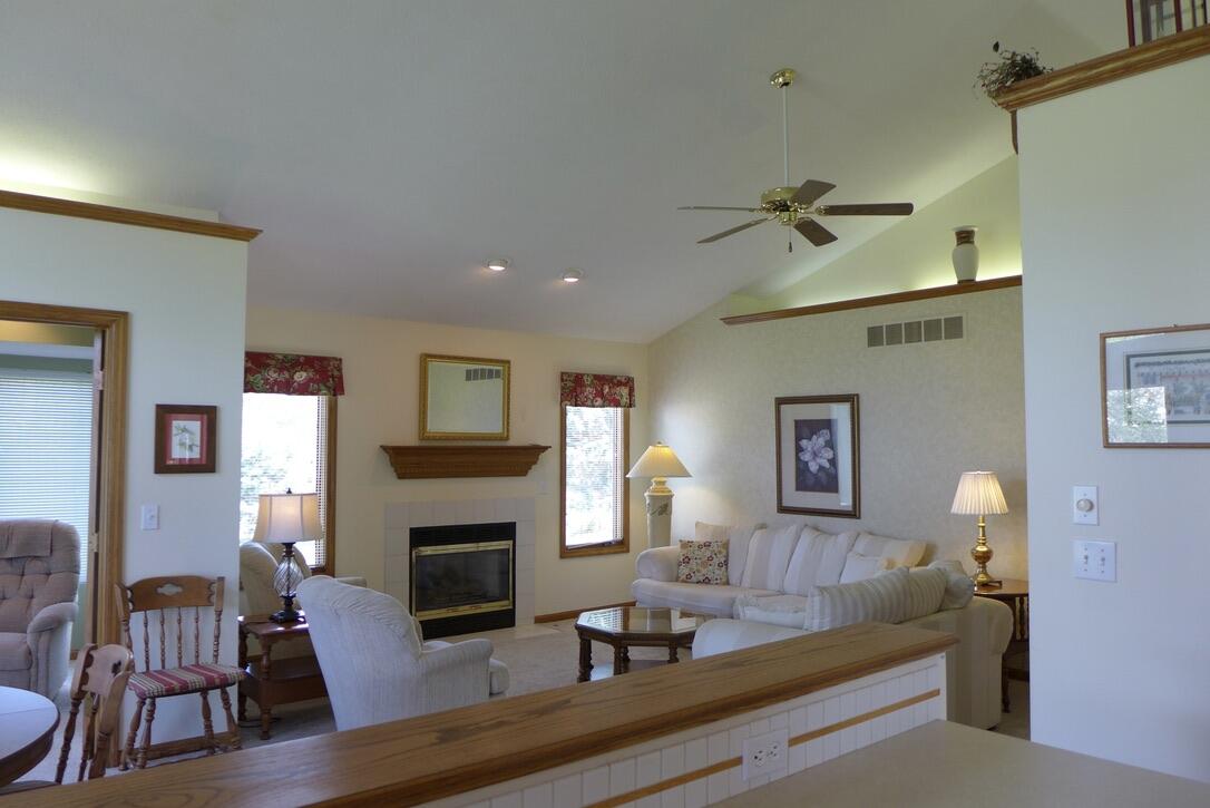 859 Deerview Lane Holland MI 49423
