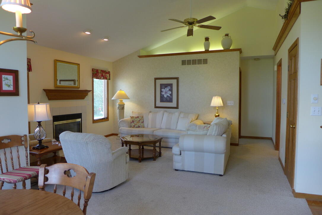 859 Deerview Lane Holland MI 49423