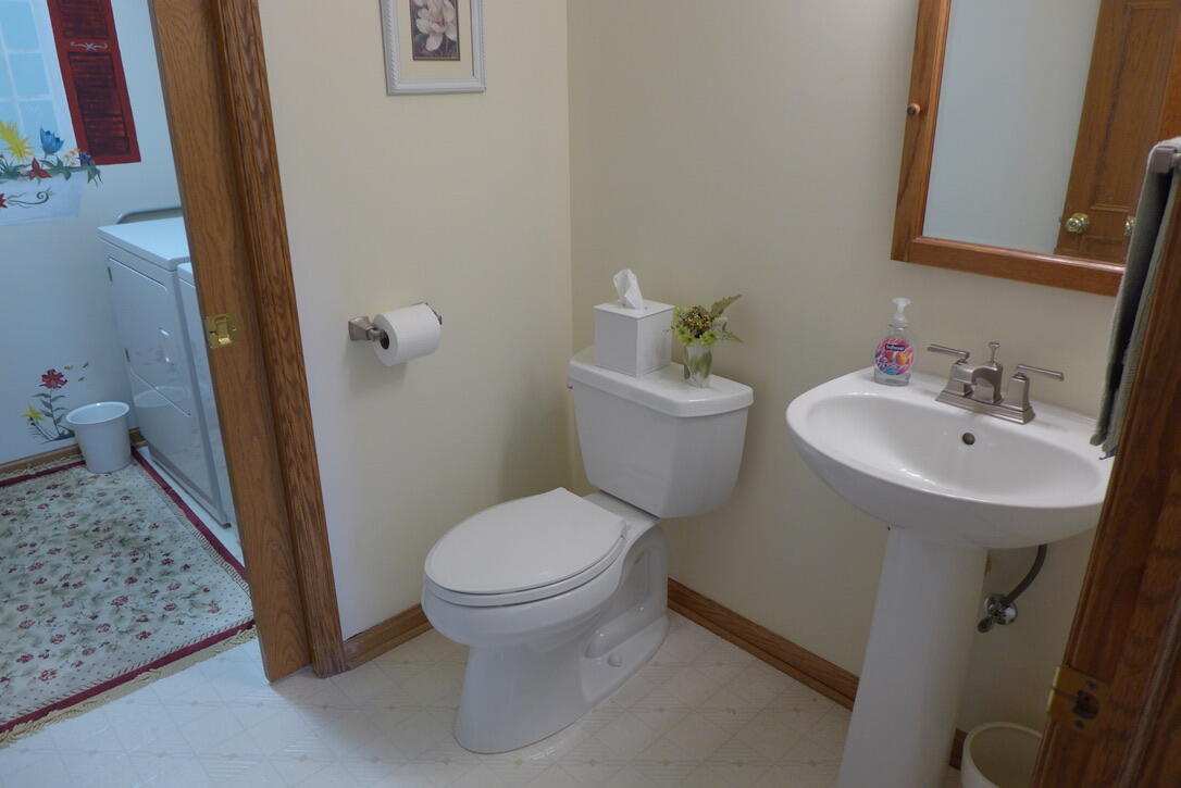 859 Deerview Lane Holland MI 49423
