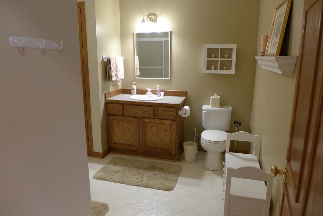 859 Deerview Lane Holland MI 49423