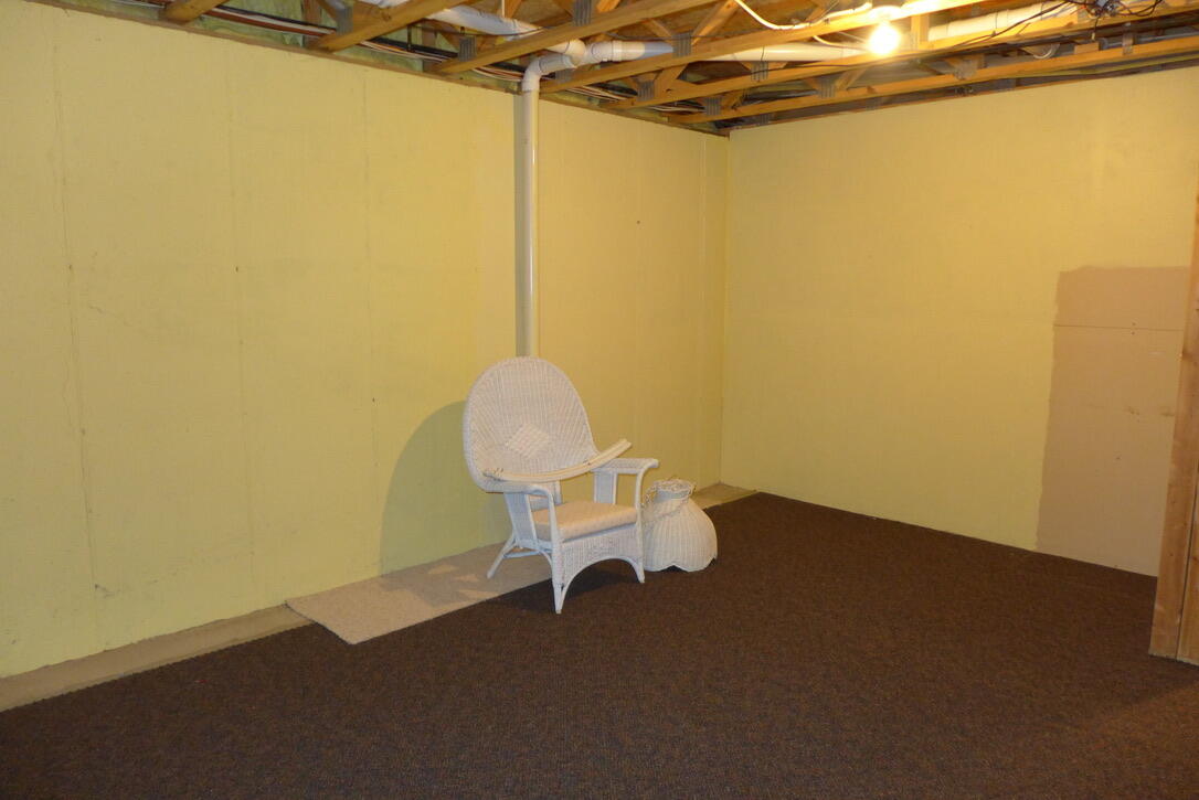 859 Deerview Lane Holland MI 49423