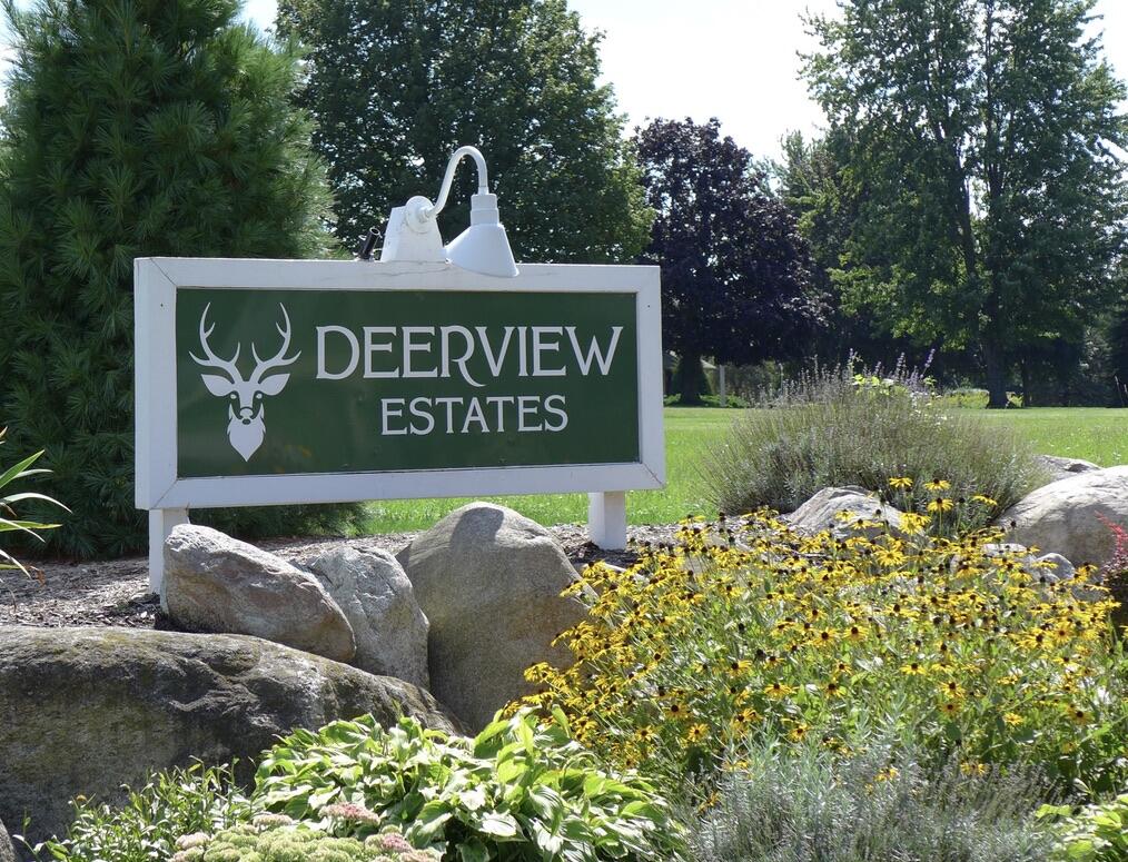 859 Deerview Lane Holland MI 49423