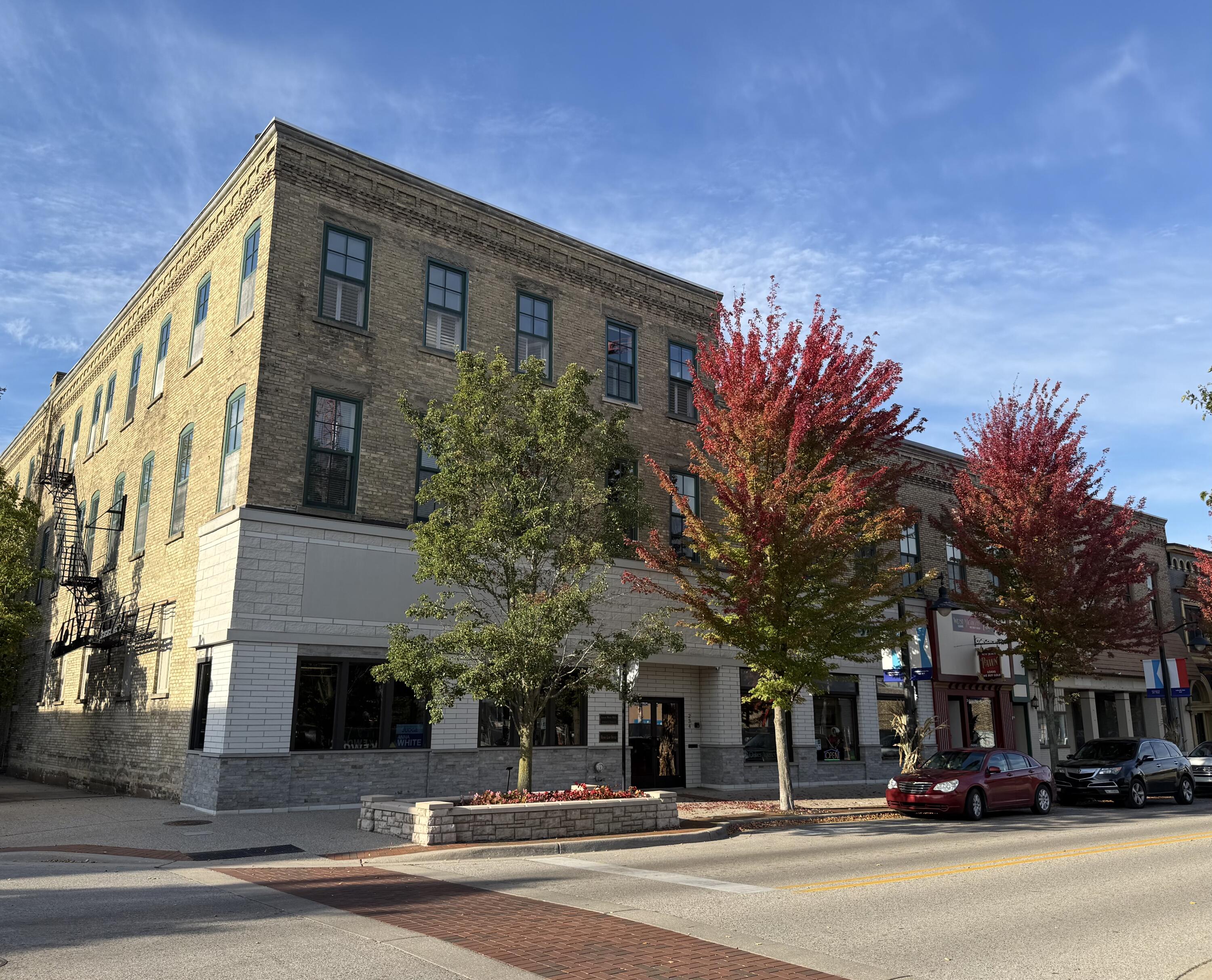 9 S 3rd Street Grand Haven MI 49417