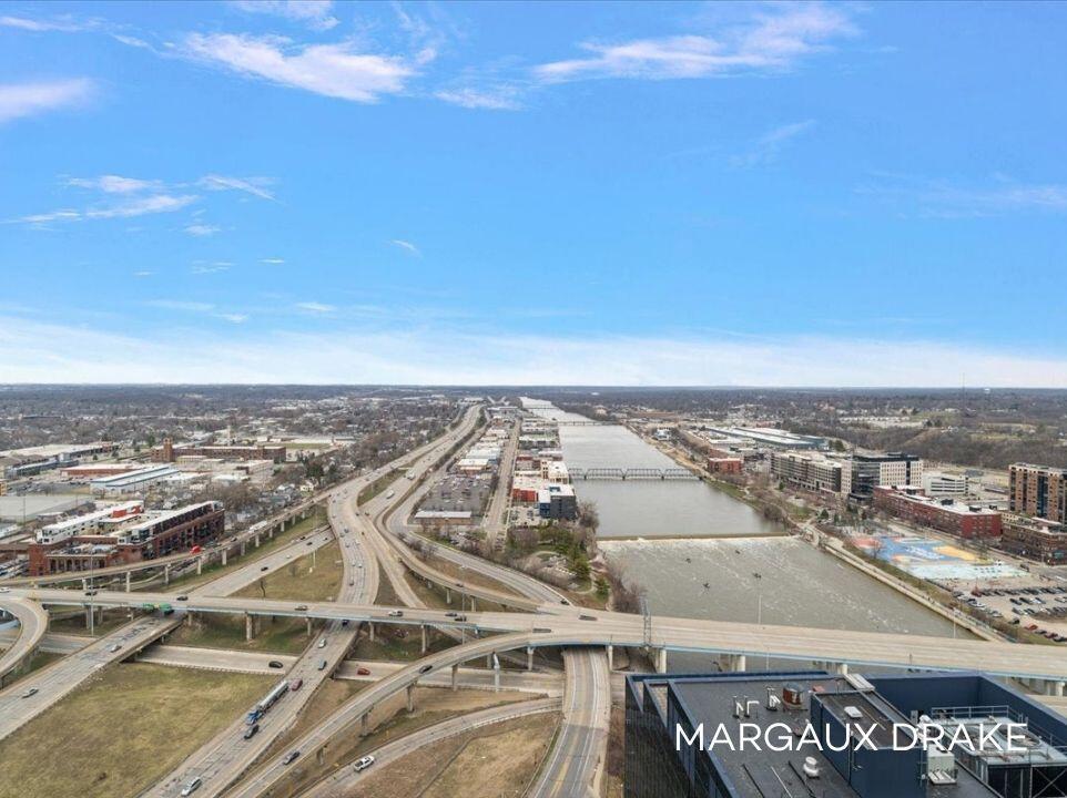 335 Bridge Street NW Grand Rapids MI 49504