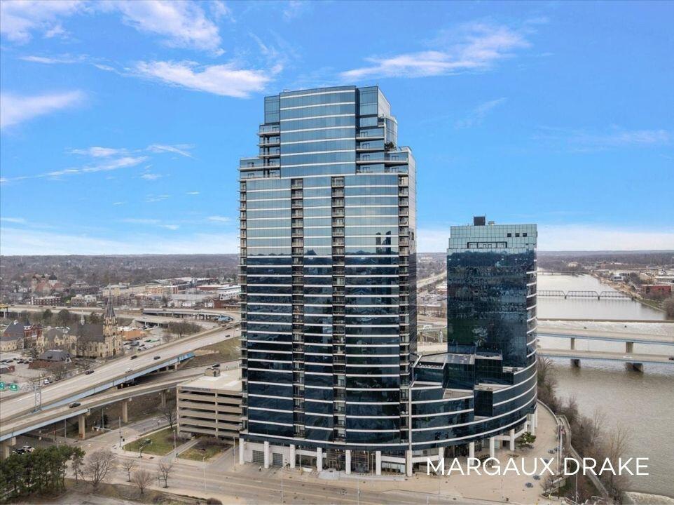335 Bridge Street NW Grand Rapids MI 49504
