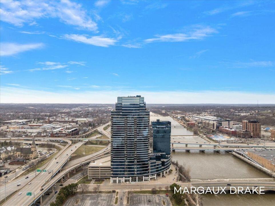 335 Bridge Street NW Grand Rapids MI 49504