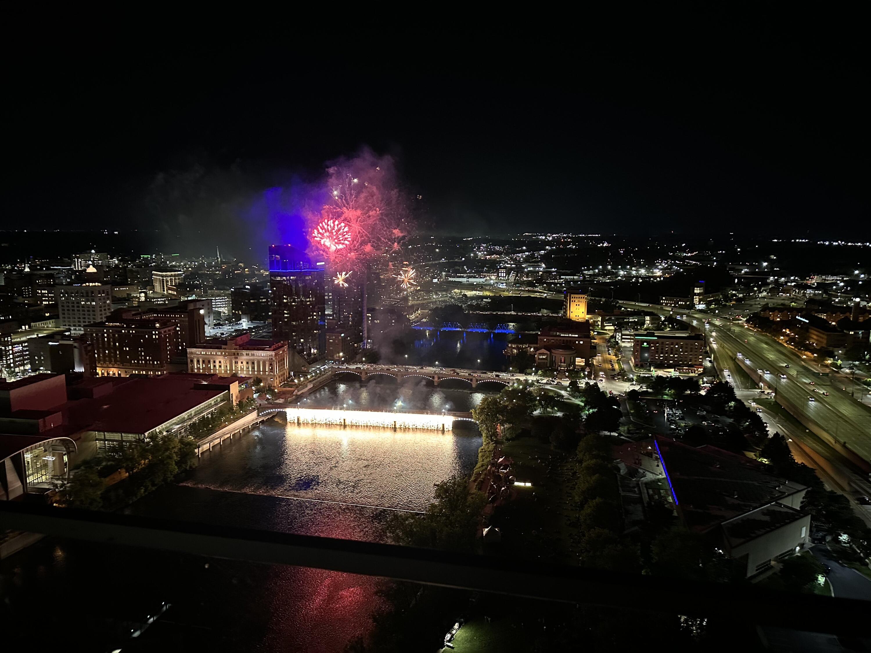 335 Bridge Street NW Grand Rapids MI 49504