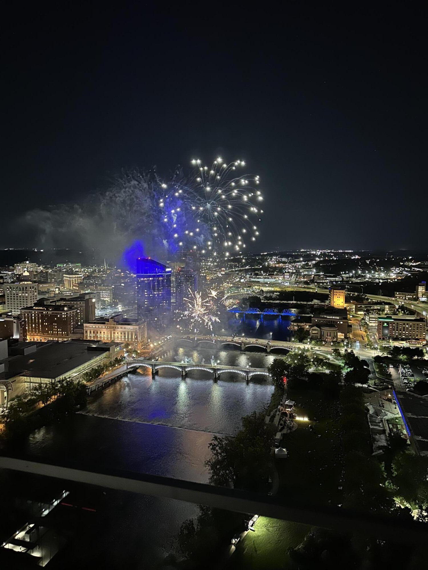 335 Bridge Street NW Grand Rapids MI 49504
