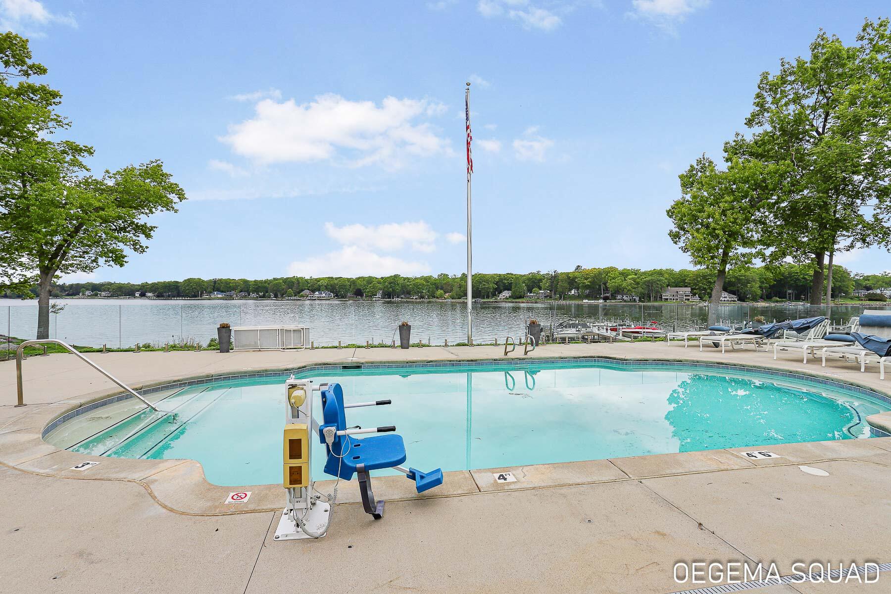 246 Janes View Drive Holland MI 49424