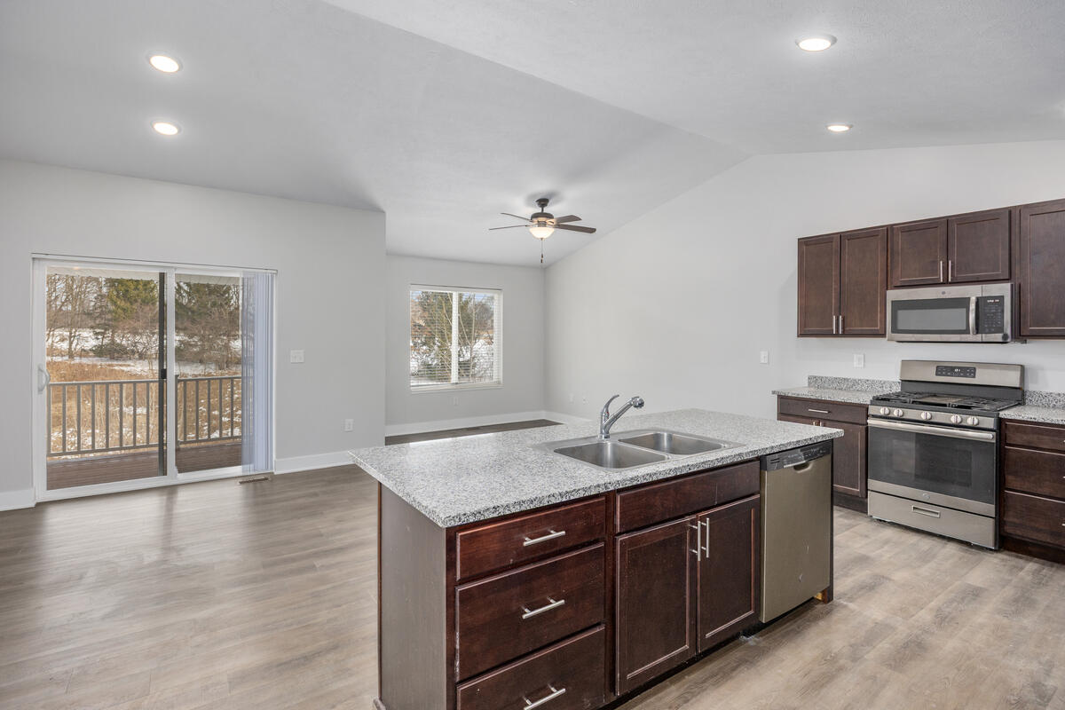 1368 S Village Circle Kalamazoo MI 49009