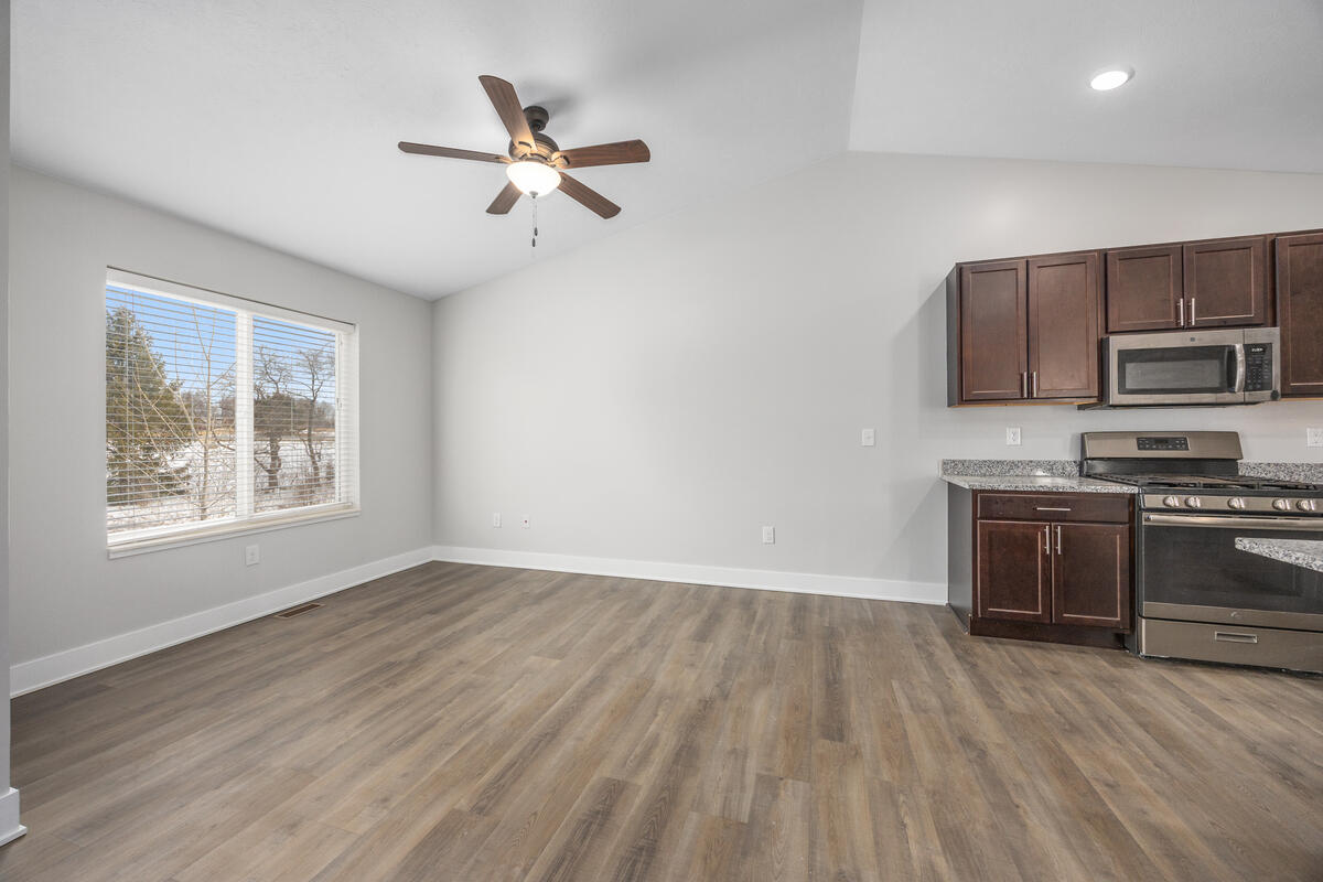 1368 S Village Circle Kalamazoo MI 49009