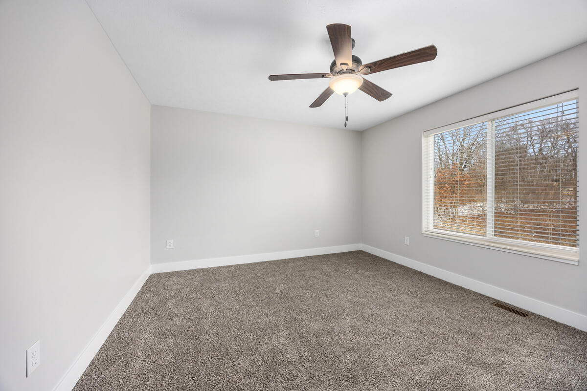 1368 S Village Circle Kalamazoo MI 49009