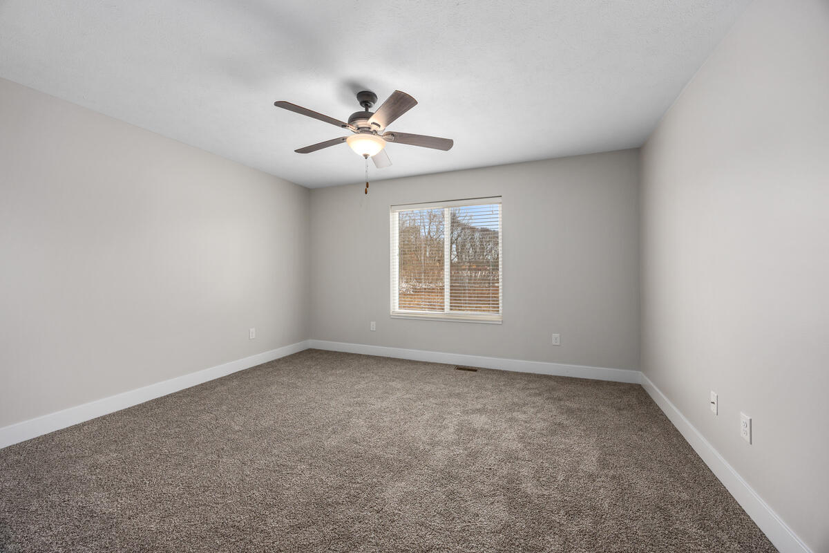 1368 S Village Circle Kalamazoo MI 49009