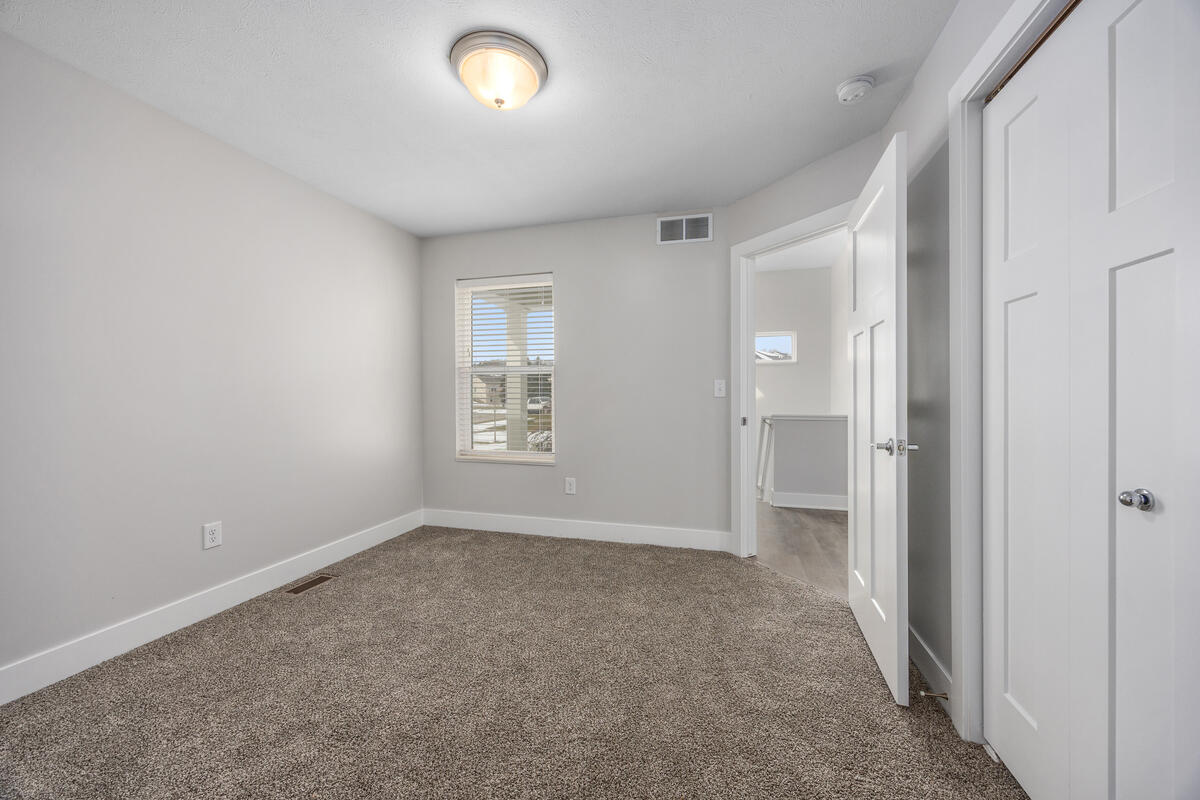 1368 S Village Circle Kalamazoo MI 49009