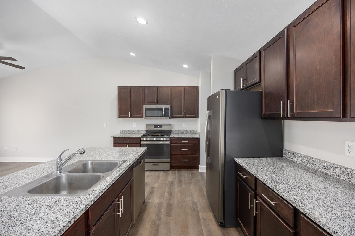 1368 S Village Circle Kalamazoo MI 49009