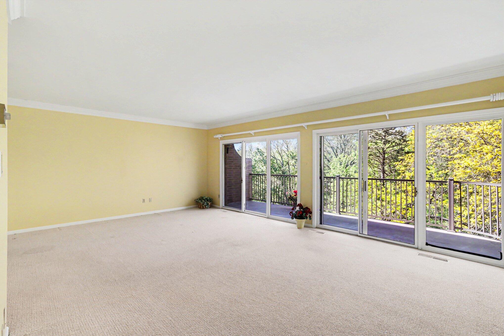 4040 Greenleaf Circle Kalamazoo MI 49008
