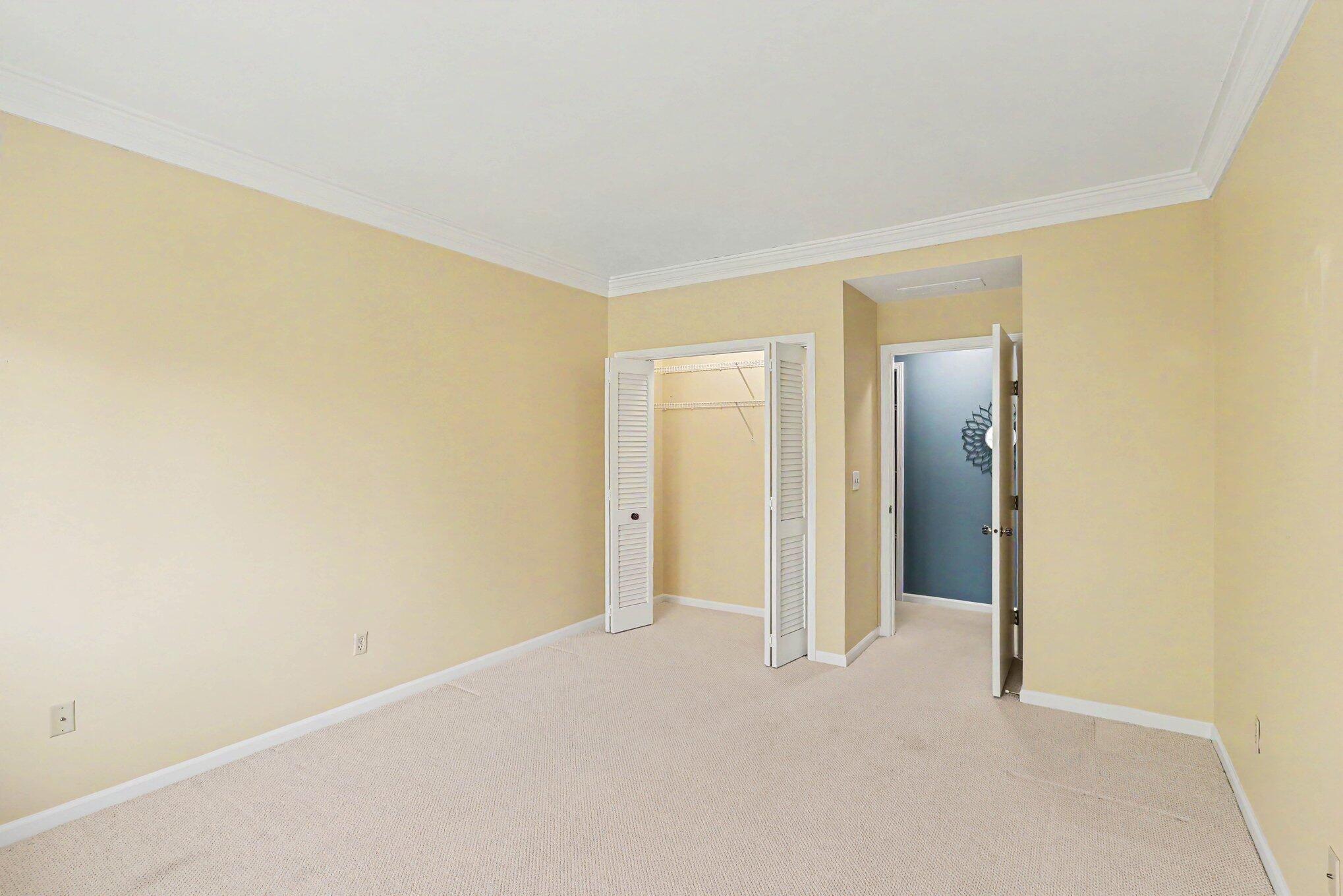 4040 Greenleaf Circle Kalamazoo MI 49008
