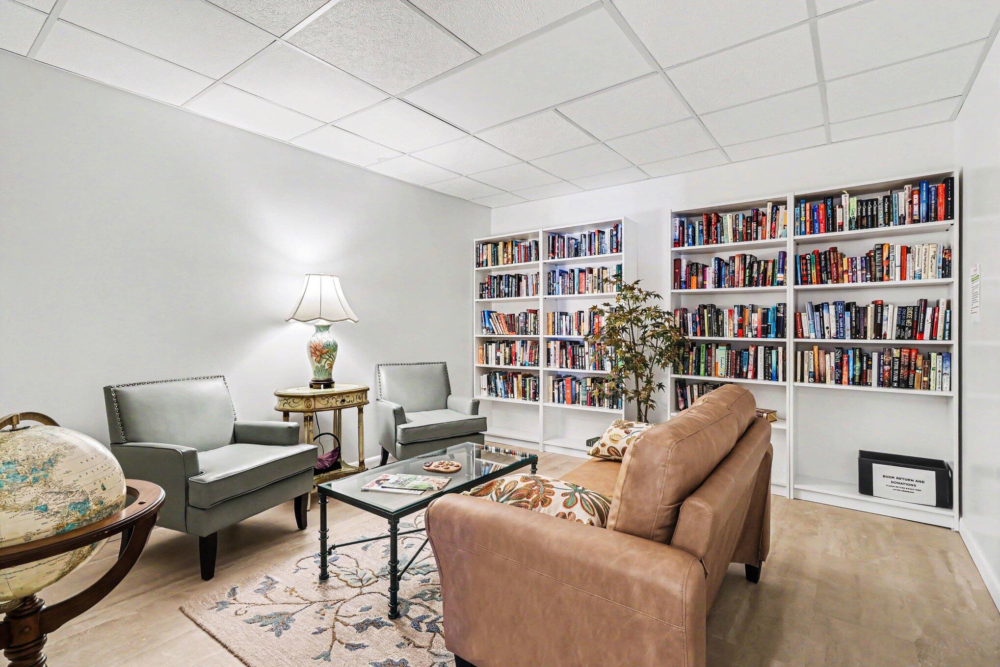 4040 Greenleaf Circle Kalamazoo MI 49008