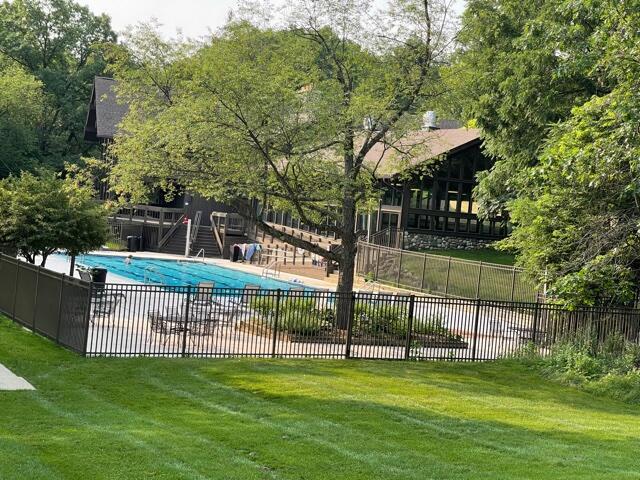 4040 Greenleaf Circle Kalamazoo MI 49008