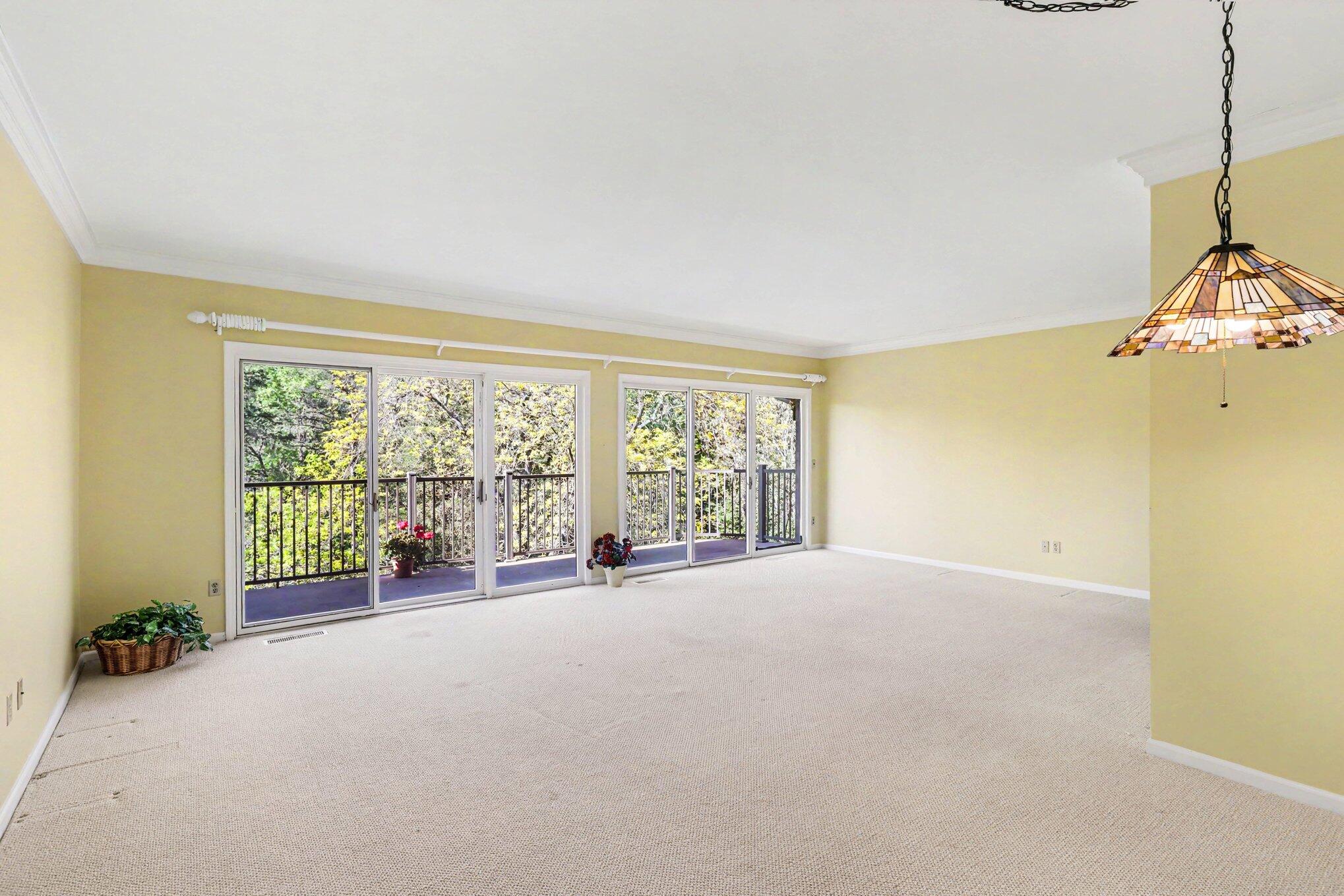 4040 Greenleaf Circle Kalamazoo MI 49008