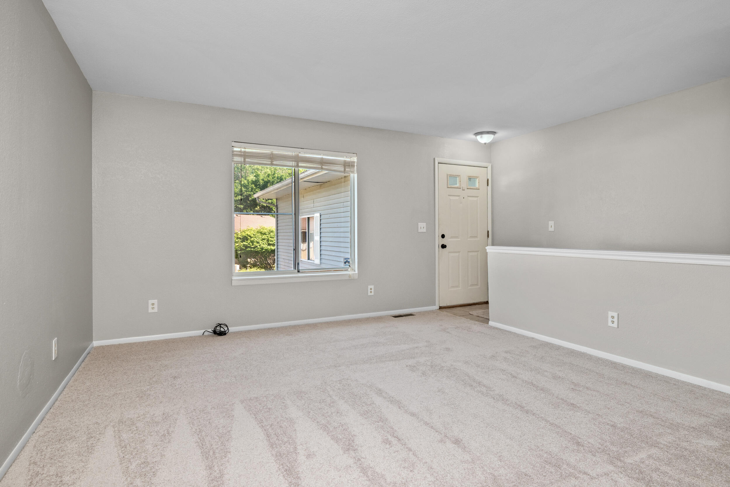 2957 Englewood Avenue SE Grand Rapids MI 49508