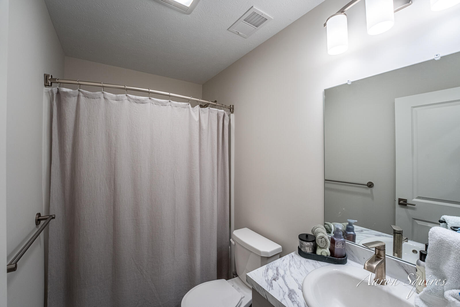 8262 Autumn Acres Drive NE Rockford MI 49341