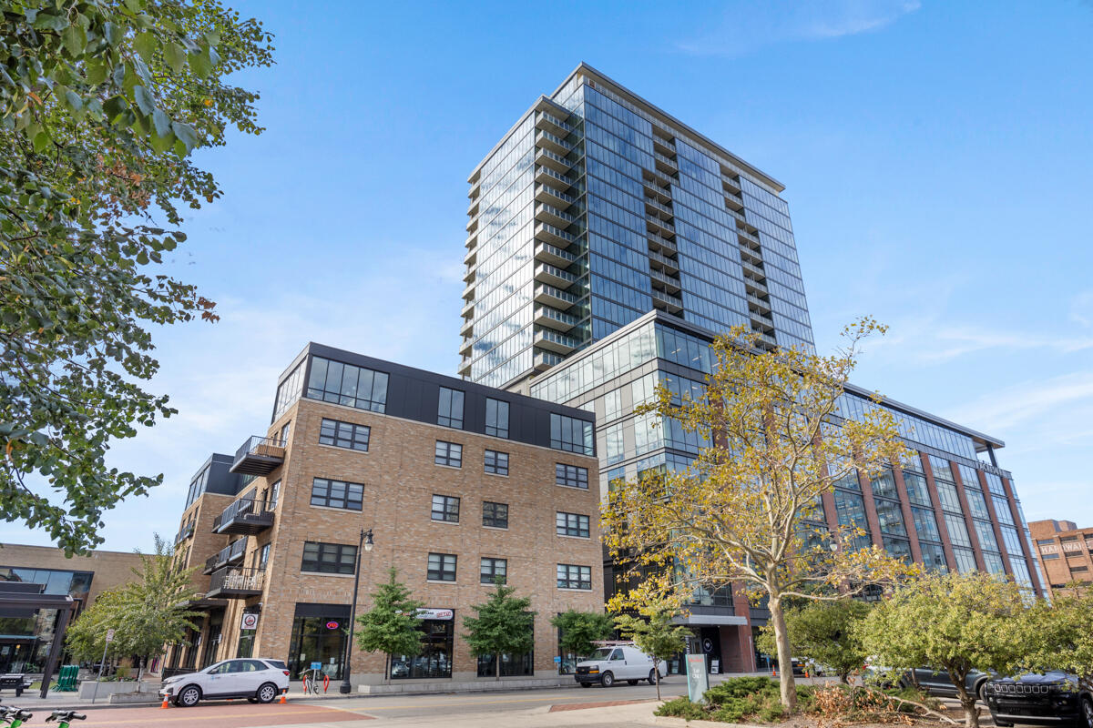 144 Oakes Street SW Grand Rapids MI 49503