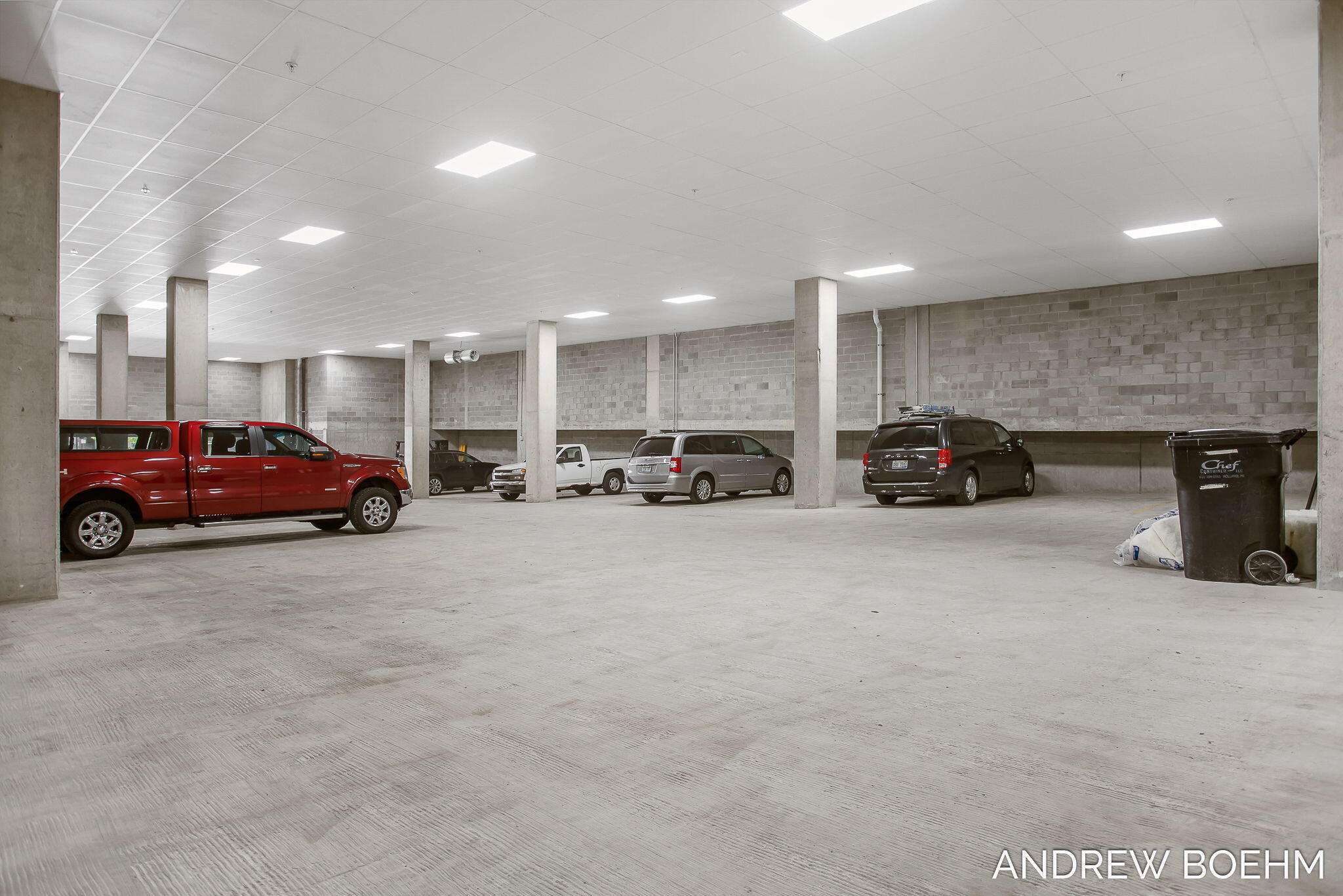 159 S River Avenue Holland MI 49423