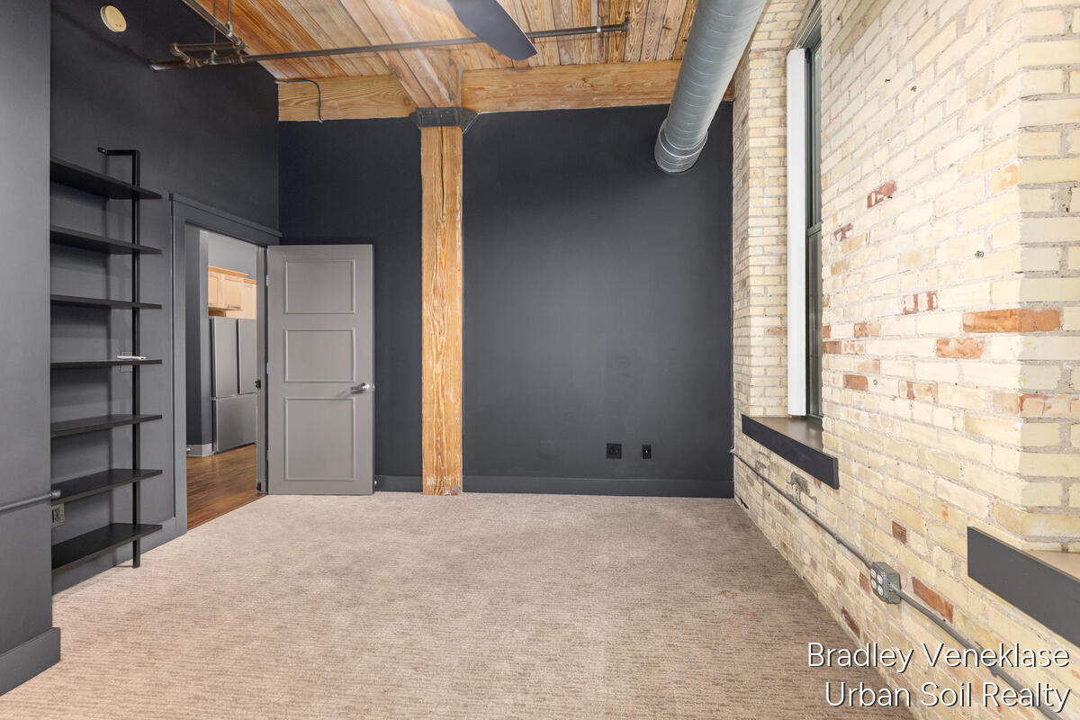 940 Monroe Avenue NW Grand Rapids MI 49503