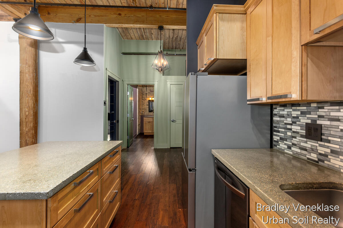 940 Monroe Avenue NW Grand Rapids MI 49503