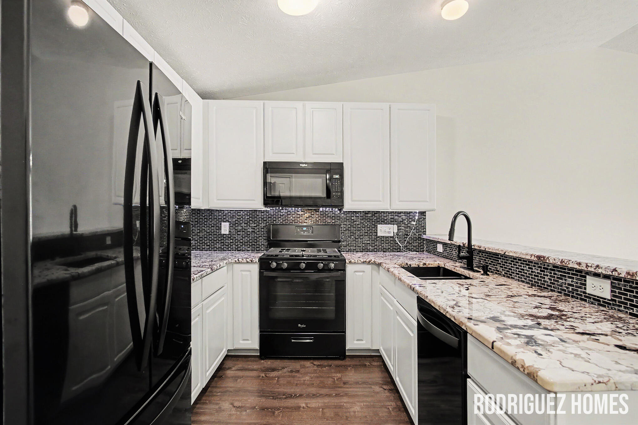 2621 Cascade Place Drive SE Grand Rapids MI 49546