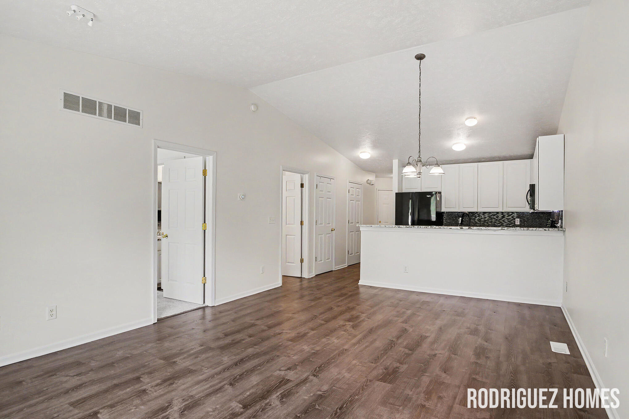 2621 Cascade Place Drive SE Grand Rapids MI 49546