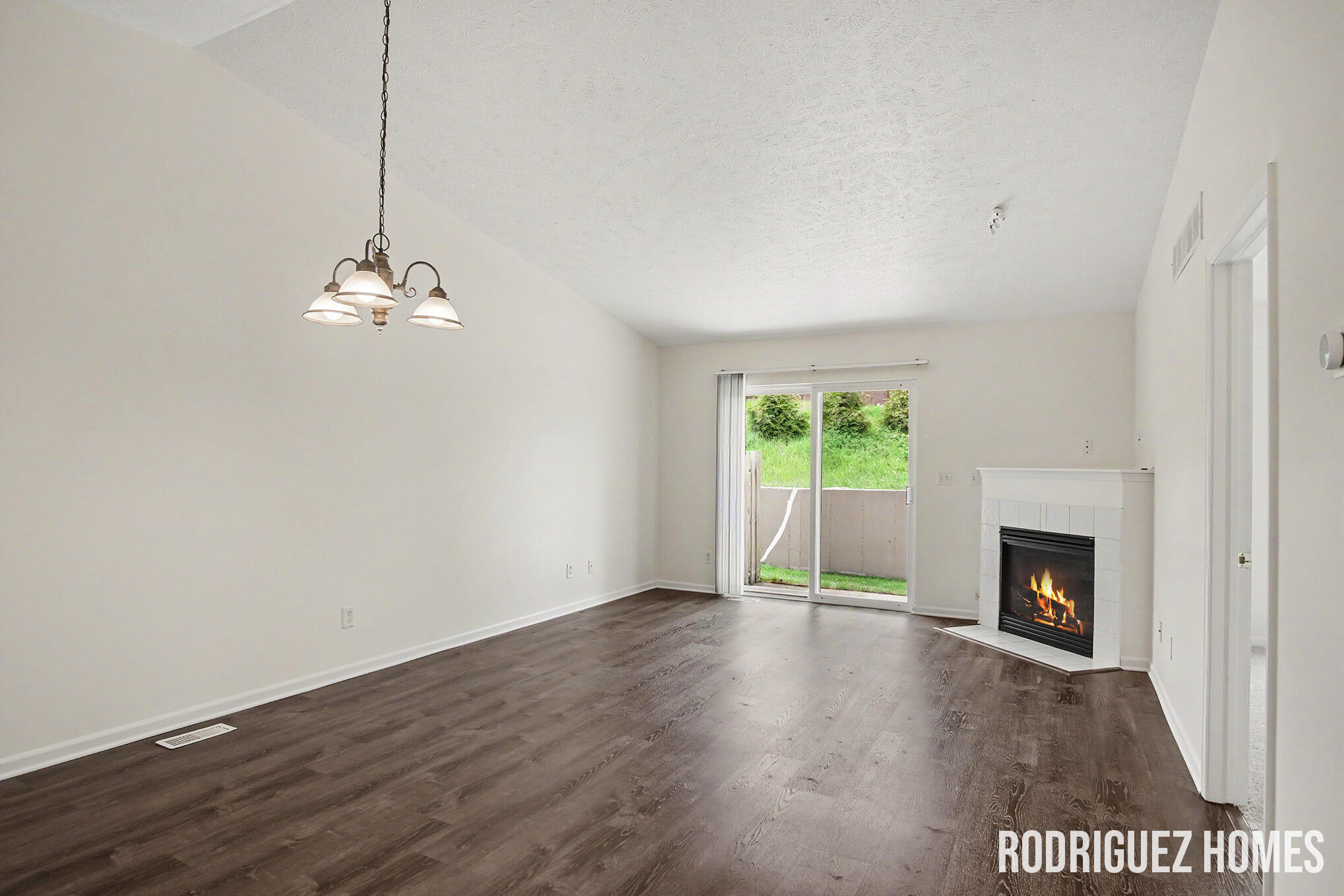2621 Cascade Place Drive SE Grand Rapids MI 49546