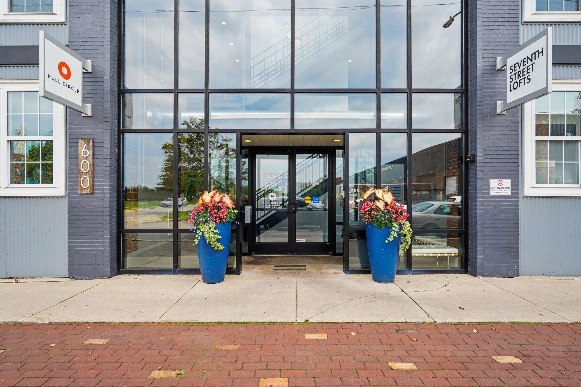 600 7th Street NW Grand Rapids MI 49504