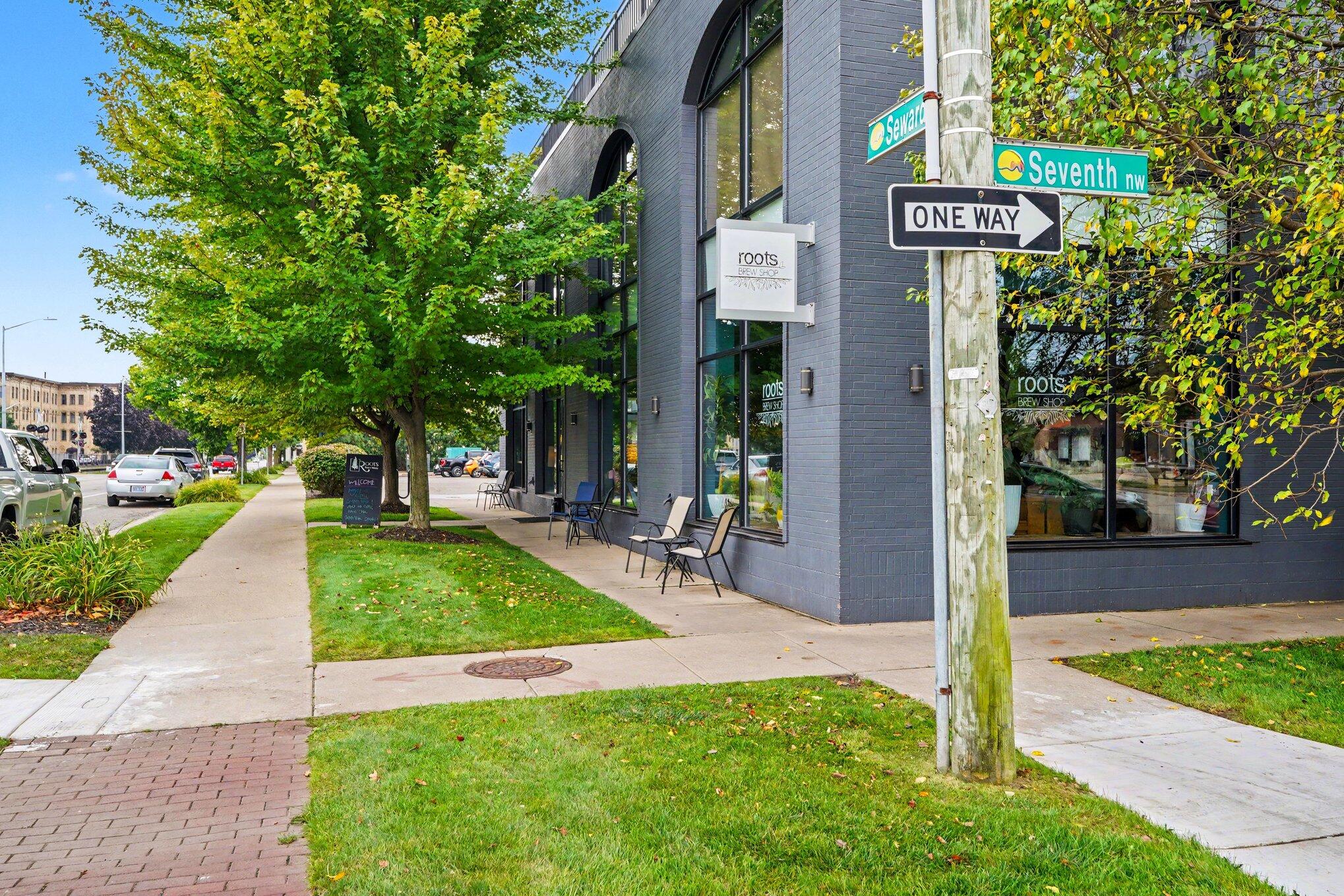 600 7th Street NW Grand Rapids MI 49504