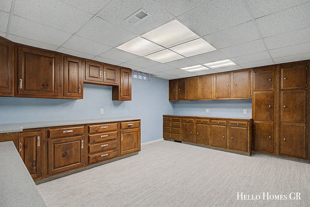 5980 Parview Drive SE Grand Rapids MI 49546