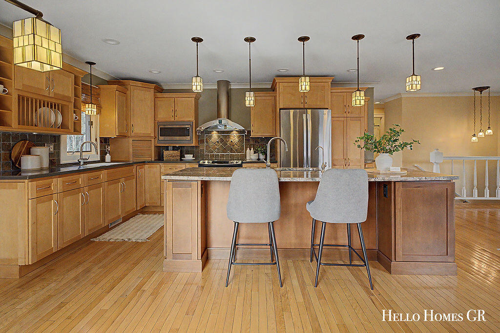 5980 Parview Drive SE Grand Rapids MI 49546