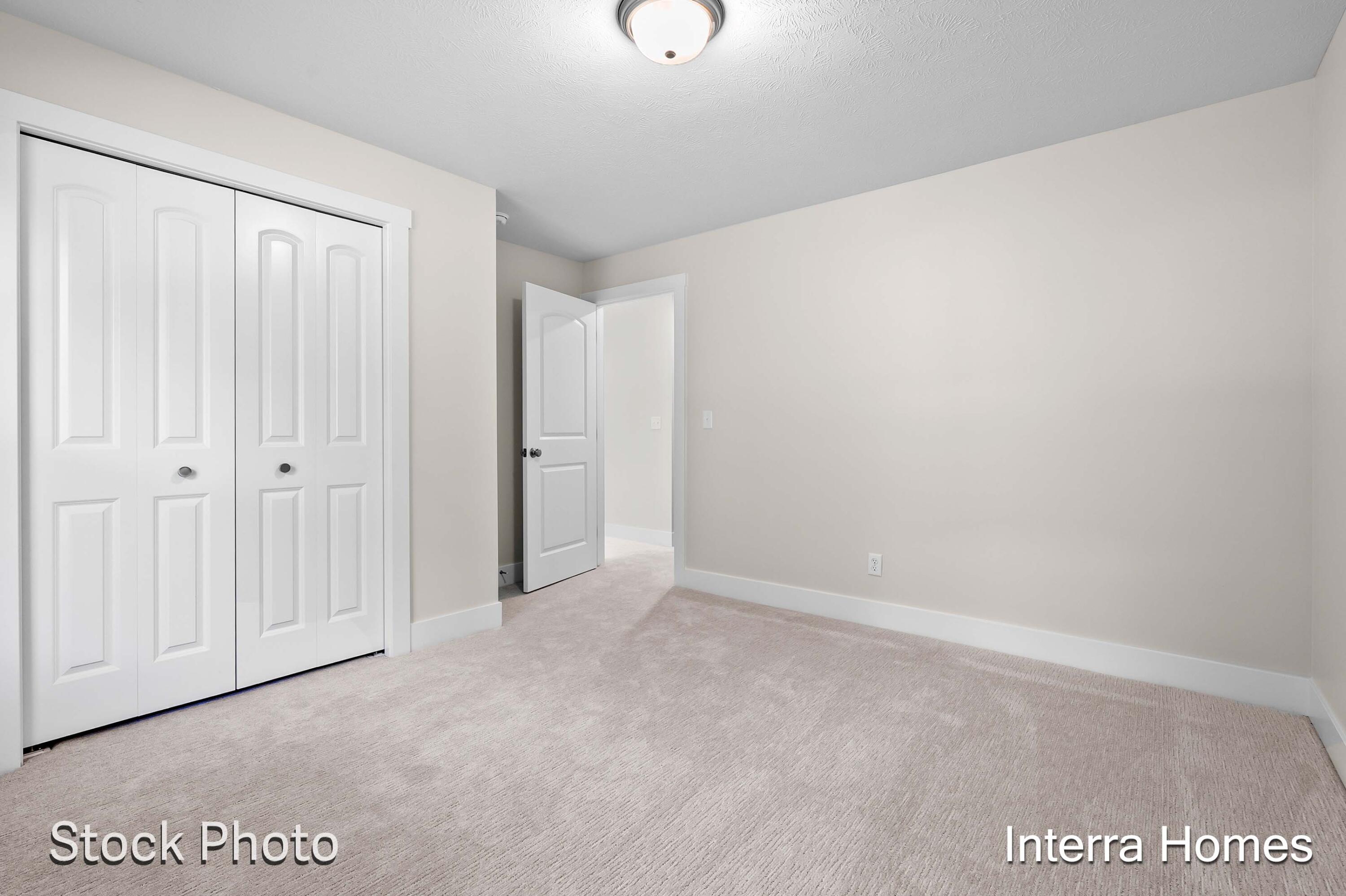1593 N Village Circle Kalamazoo MI 49009