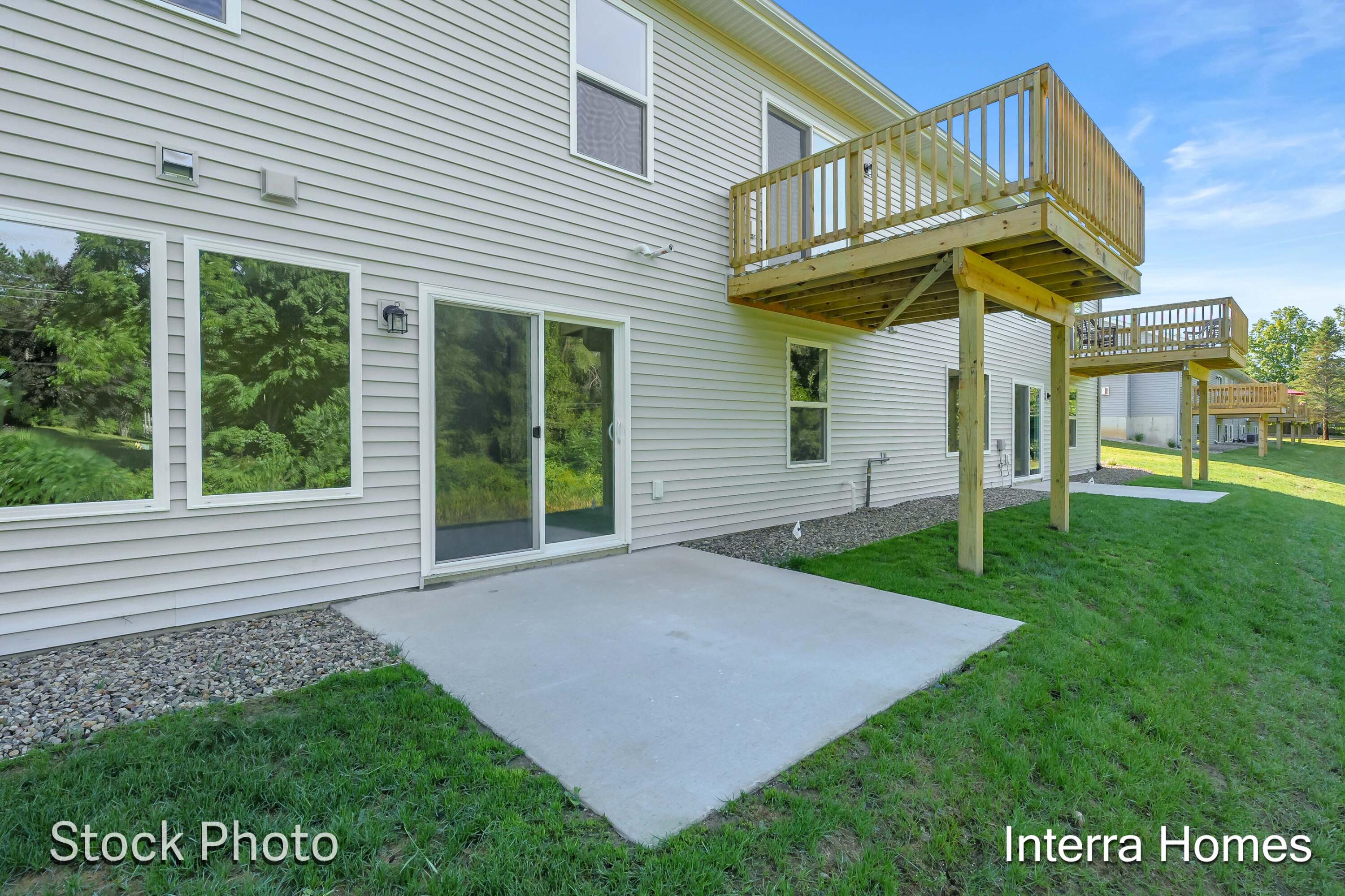 1593 N Village Circle Kalamazoo MI 49009