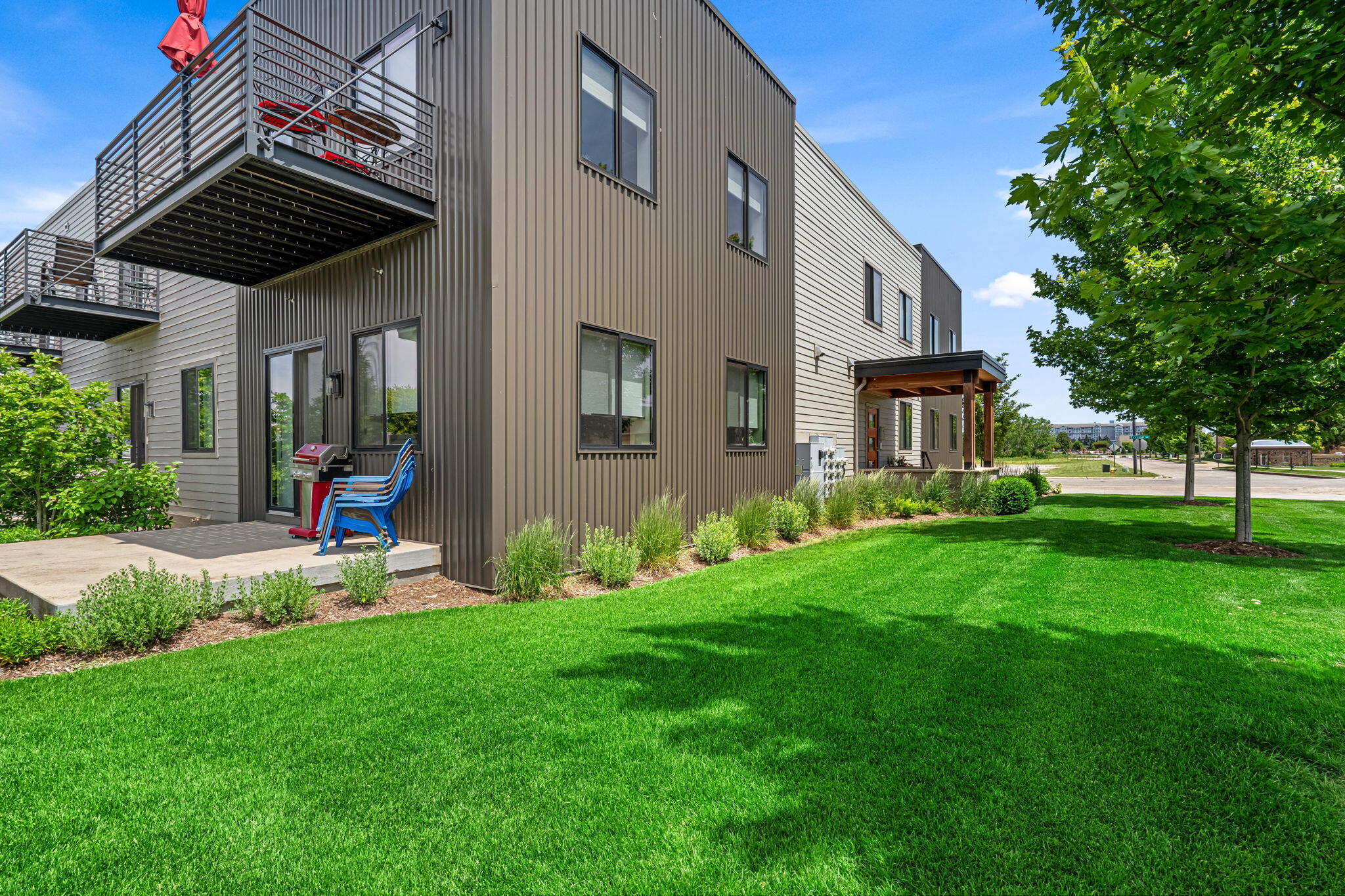 110 Central Avenue Holland MI 49423