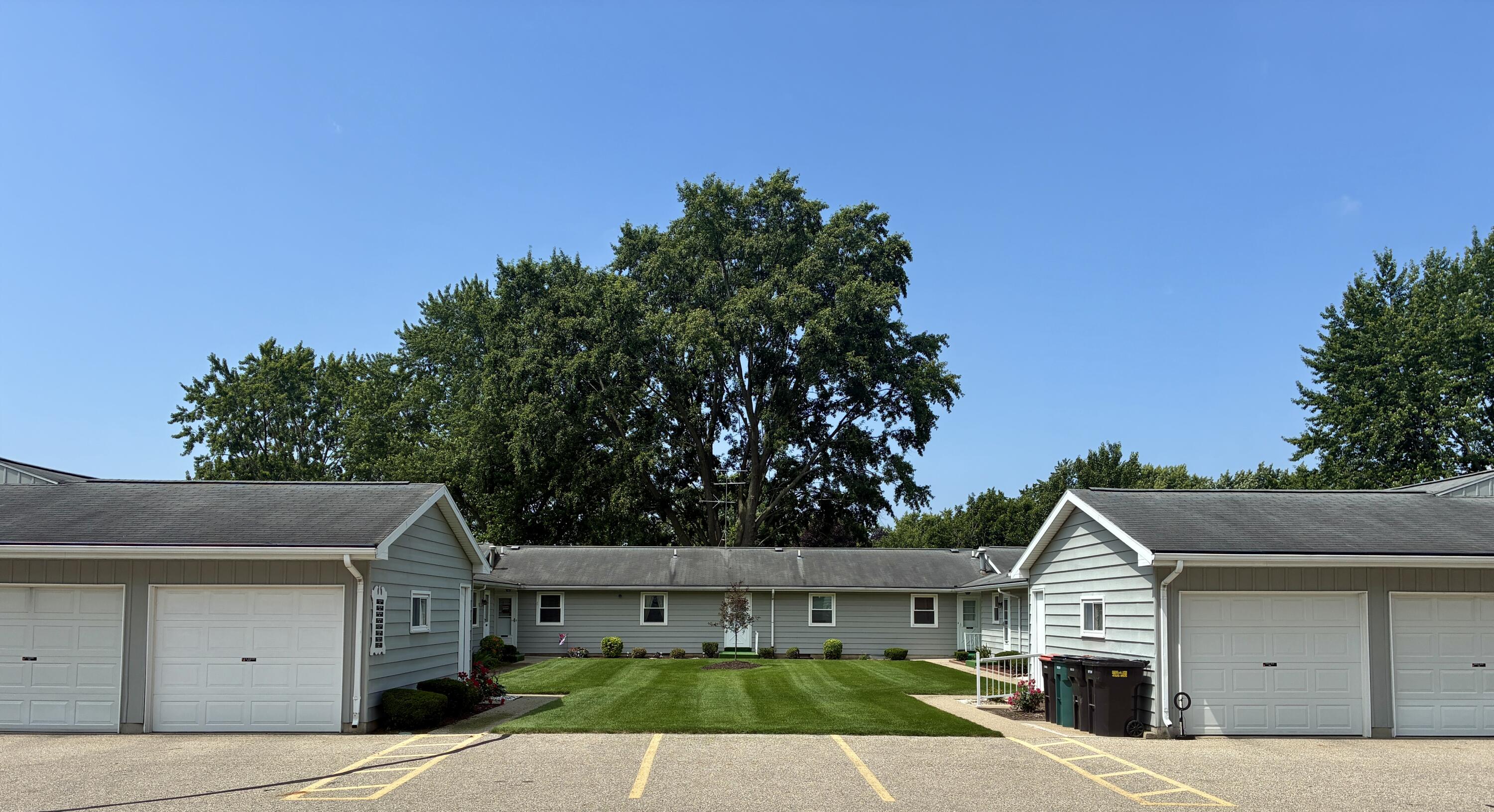 896 Andover Court SE Grand Rapids MI 49508