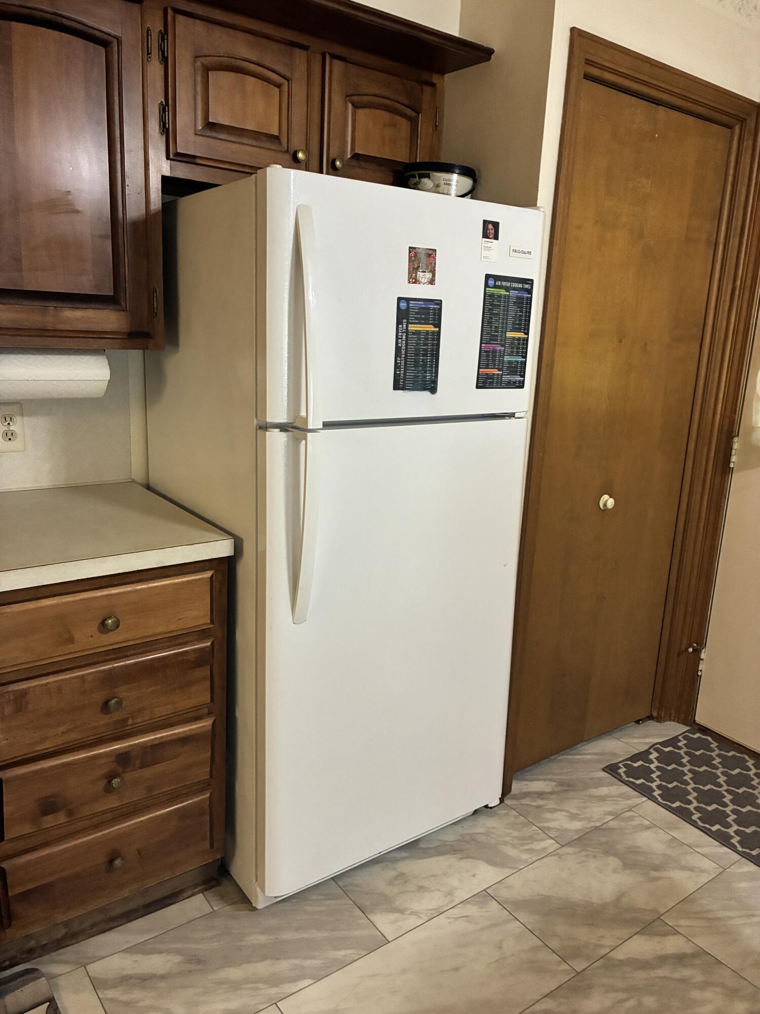 896 Andover Court SE Grand Rapids MI 49508