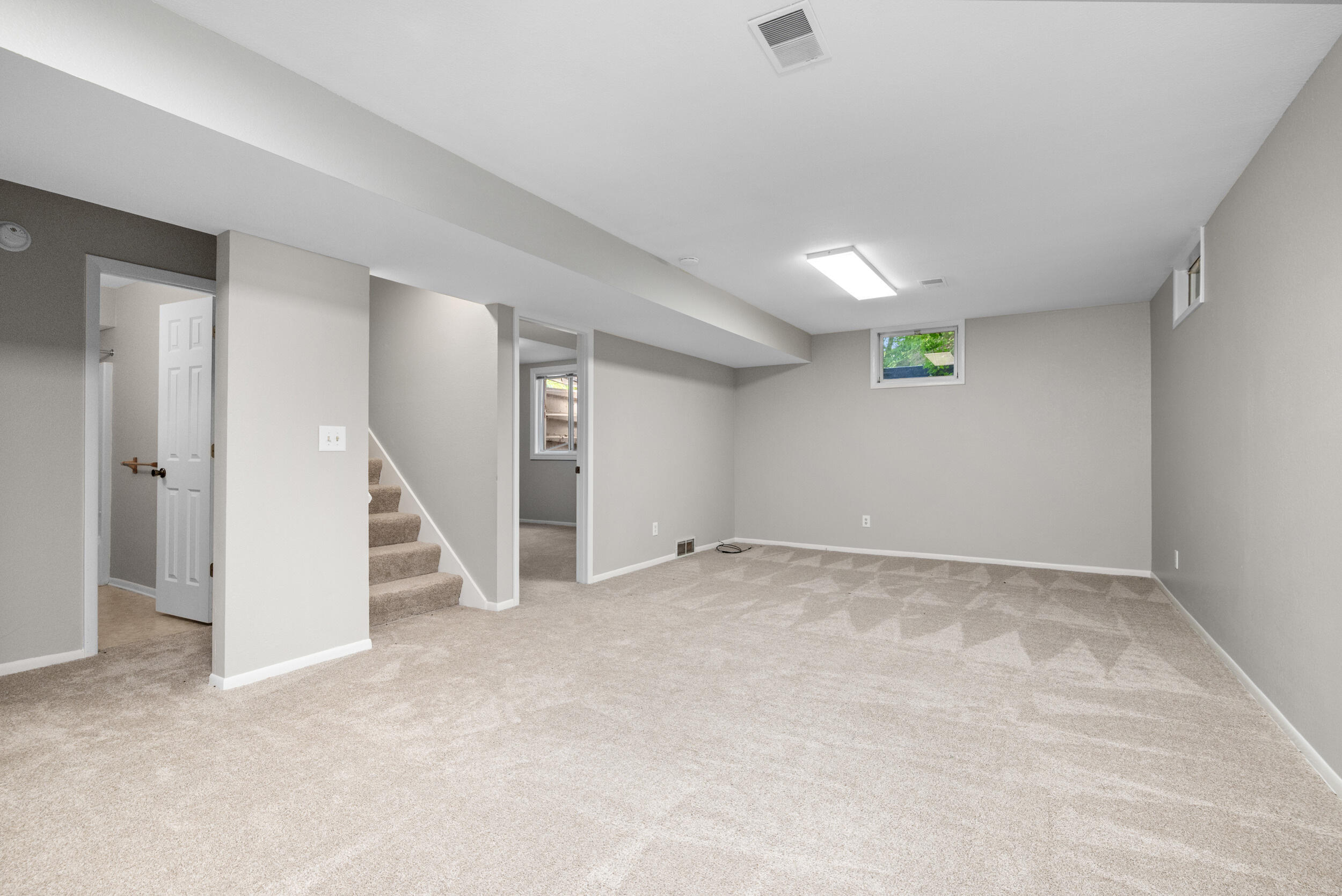 2977 Englewood Avenue SE Grand Rapids MI 49508